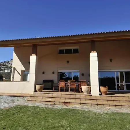 Semesterbostad Casa Rural La Monjia Golmayo